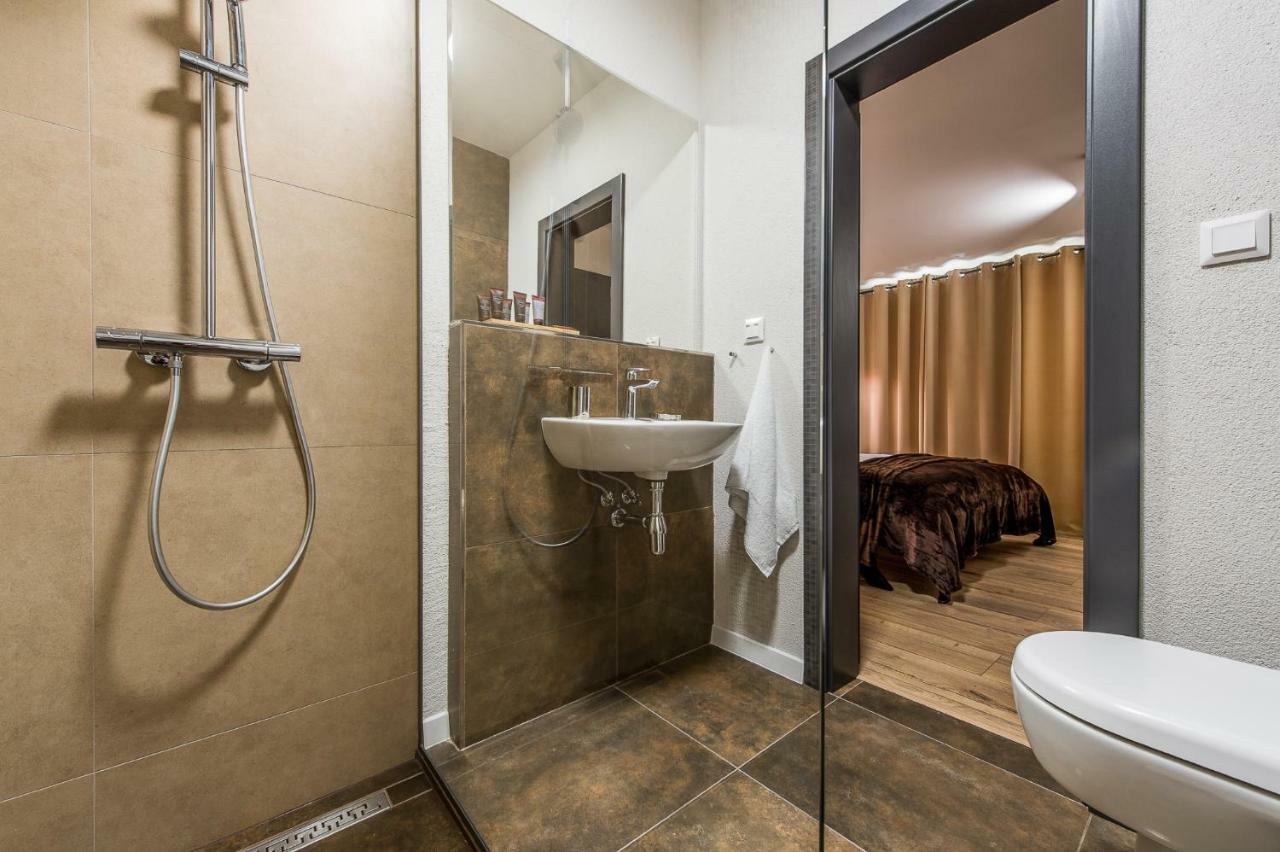 Sofia Boutique Hotel Domasa Dobra Buitenkant foto