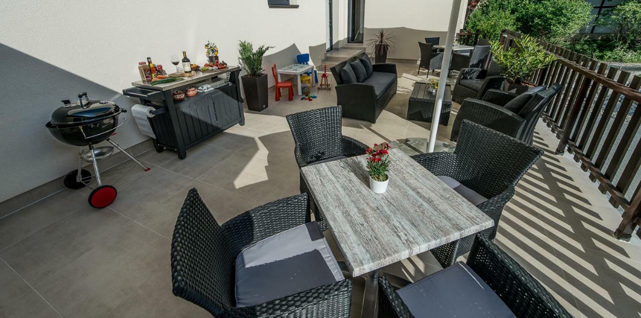Sofia Boutique Hotel Domasa Dobra Buitenkant foto